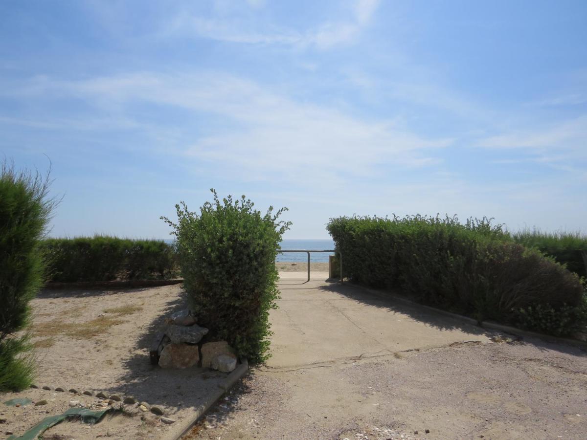 Ground Floor Studio With Access To Beach And Pool 르발카레스 외부 사진